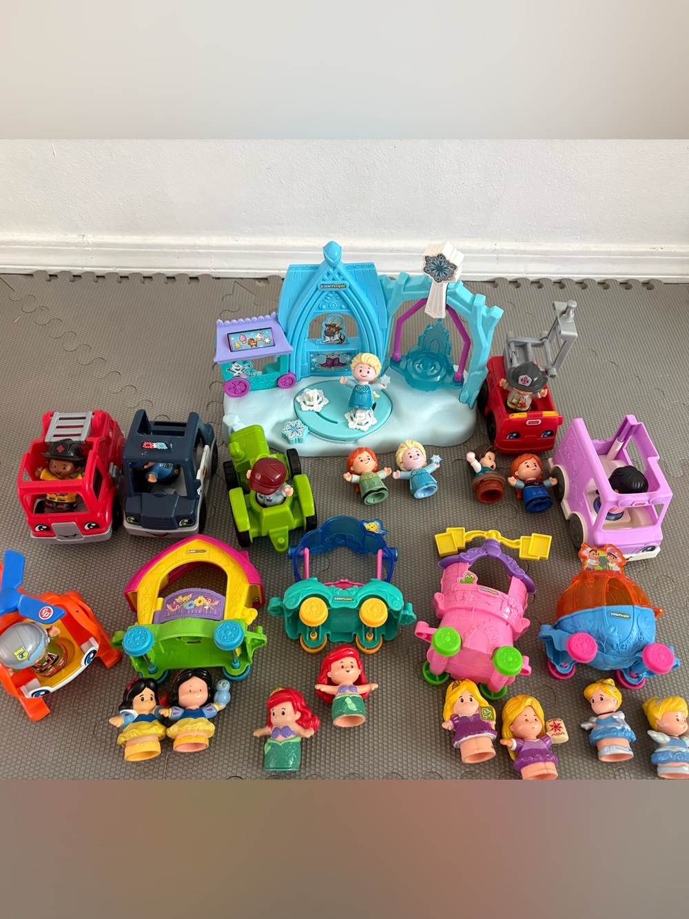 Little people bundle